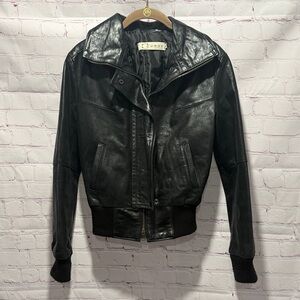 Curgé Vintage Black Leather Bomber Jacket for Women Size 42 or Small